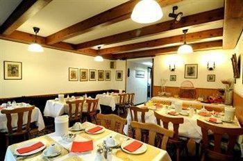 Waldhotel Unterbach Ντίσελντορφ Εξωτερικό φωτογραφία